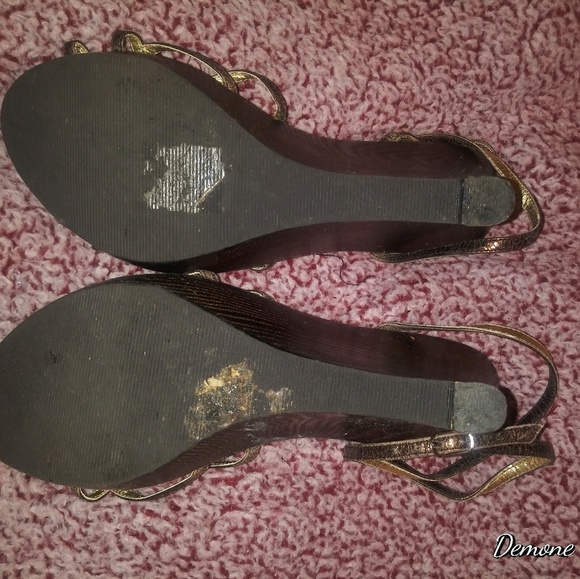 Sandals - Picture 3 of 4